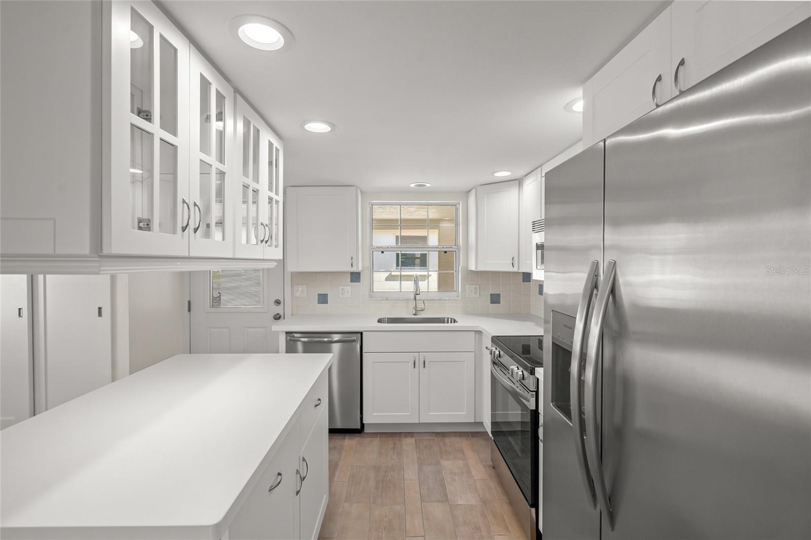 ISLAND HOUSE - Residential