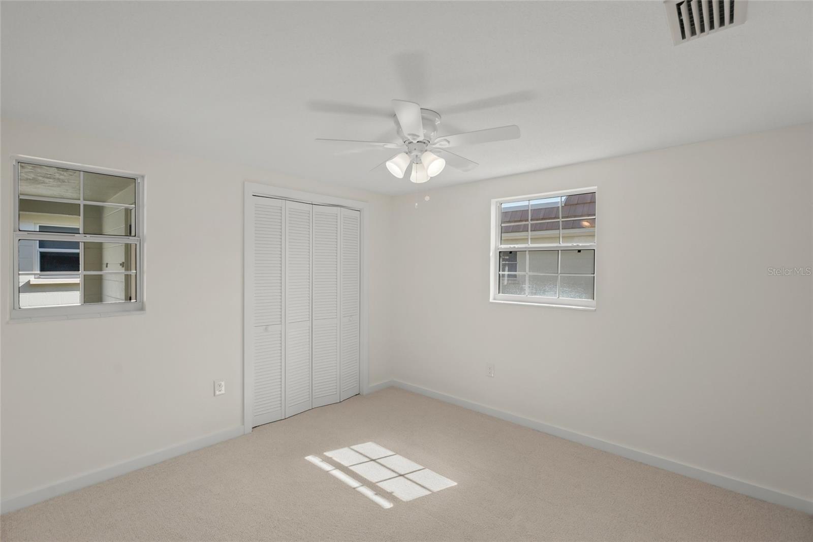 ISLAND HOUSE - Residential