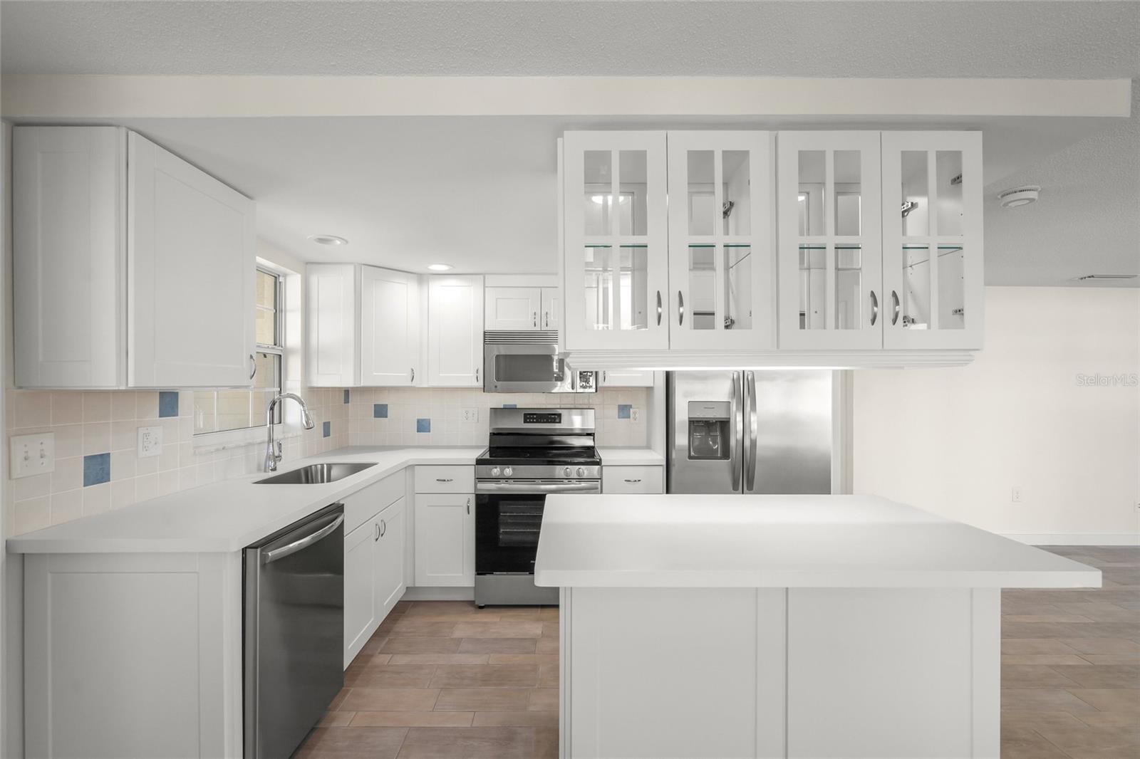 ISLAND HOUSE - Residential