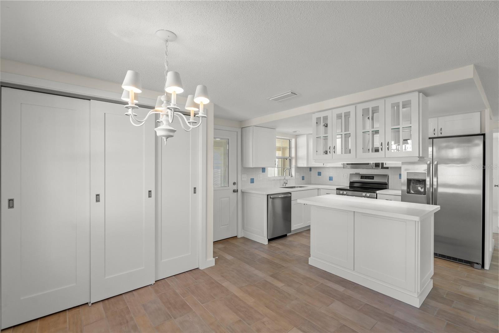 ISLAND HOUSE - Residential