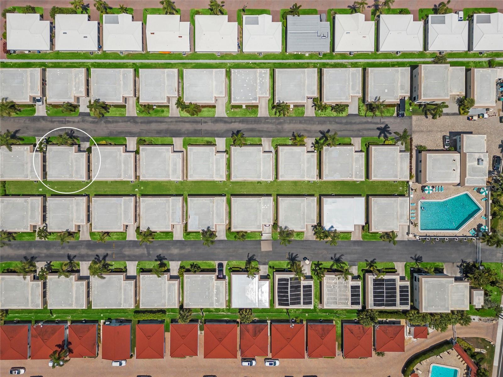 ISLAND HOUSE - Residential