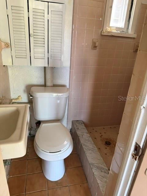 210 47TH STREET W