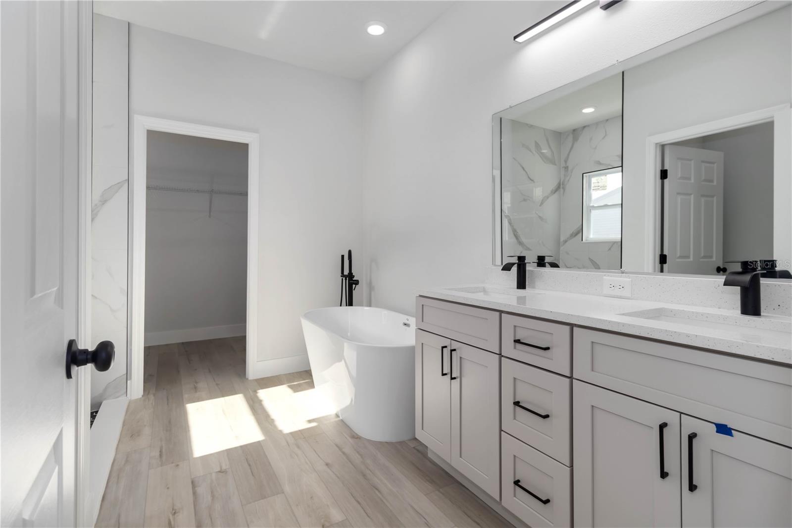 PORT MALABAR UNIT 15 - Residential