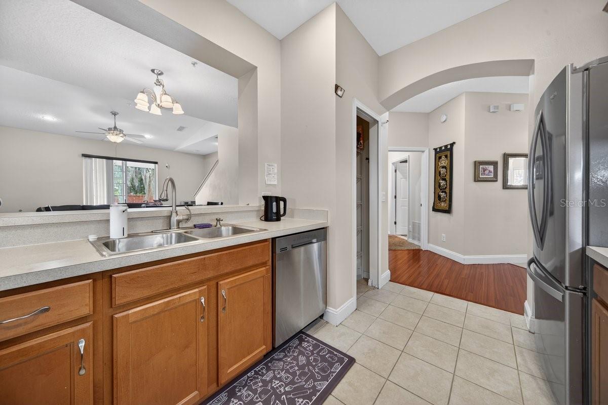 HARBOR WINDS - Residential