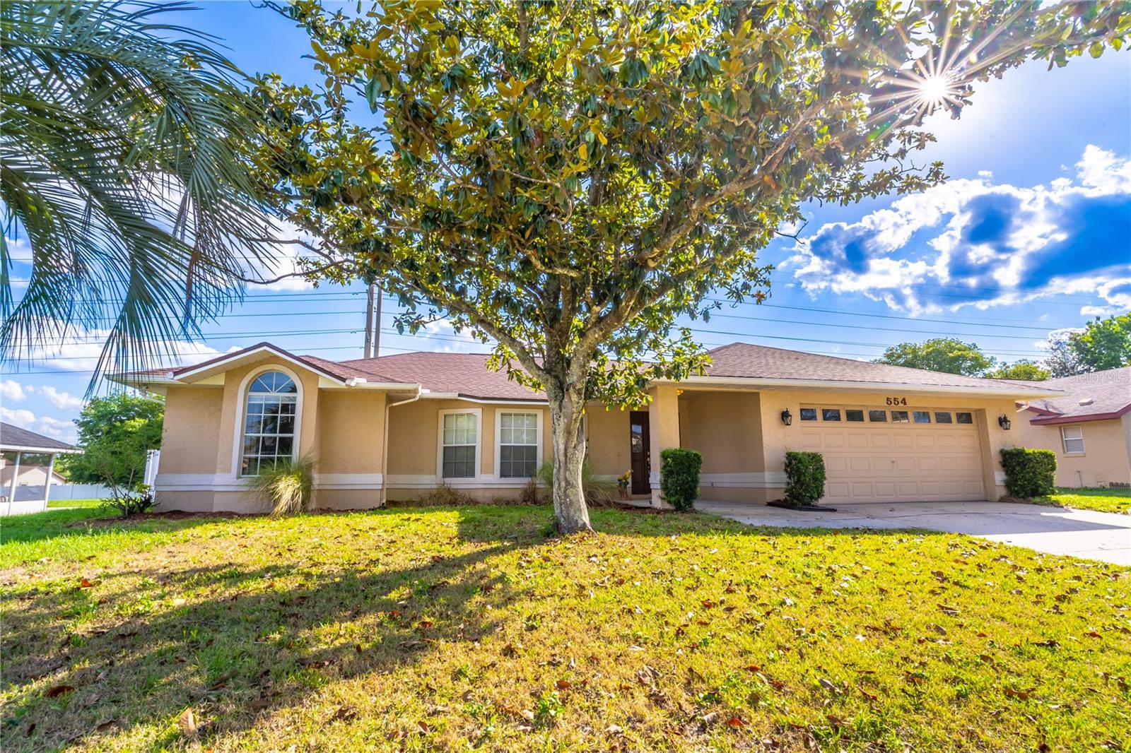 554 APPLETON PLACE