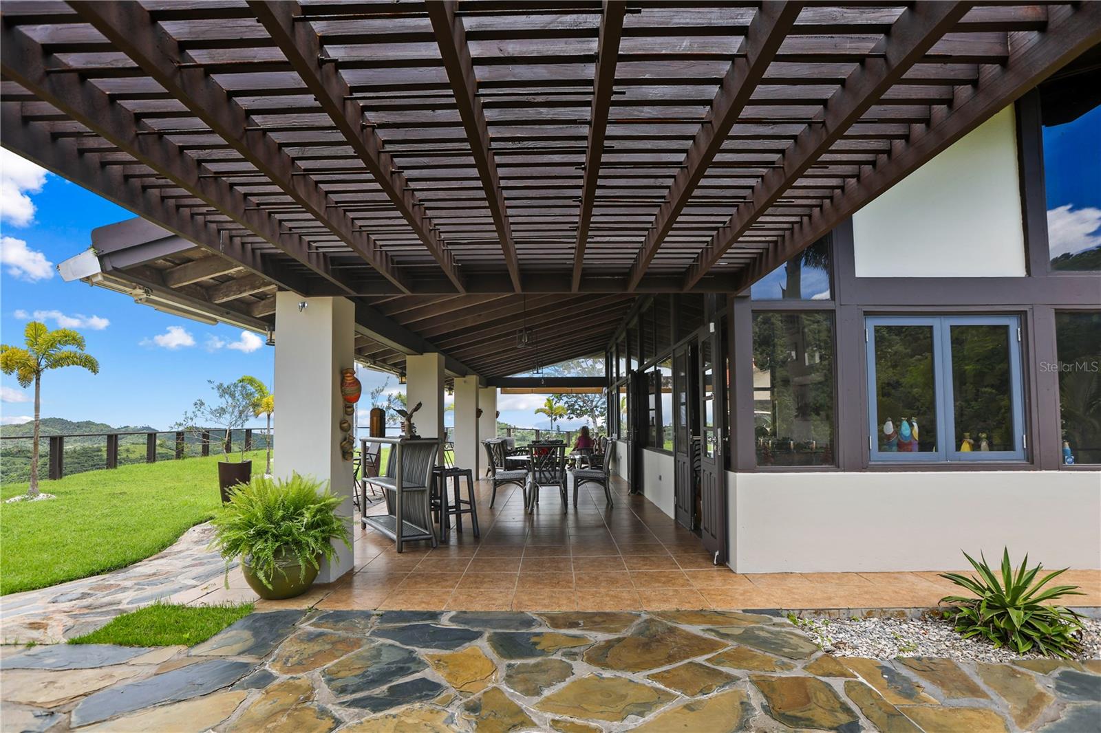 715 STREET 4.1 KM BO. CERCADILLO