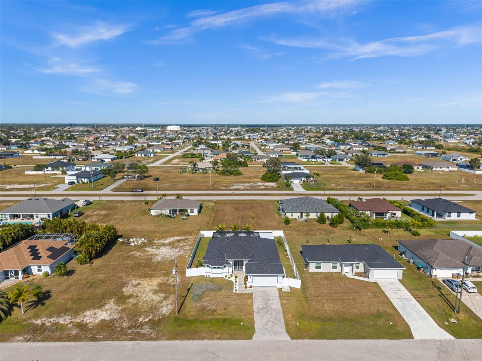 CAPE CORAL - Residential