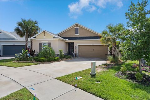 Photo of 2846 High Pointe Street, Clermont, FL 34711 (MLS # S5132814)