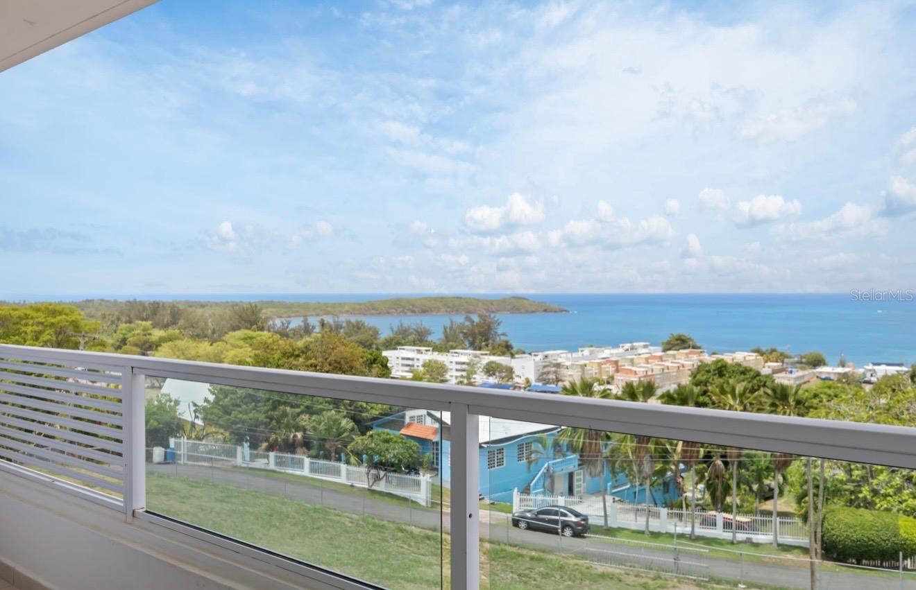 200 carr 9987 THE OCEAN CLUB EN 402
