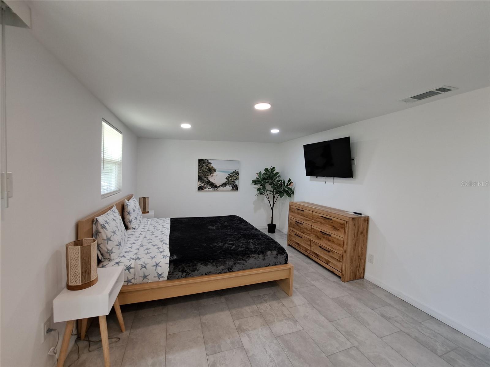 WORNS PARK - Residential