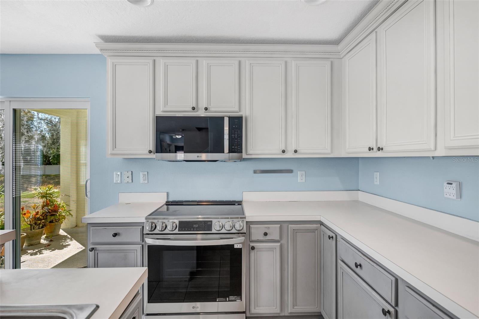 WEDGEWOOD TWNHMS - Residential