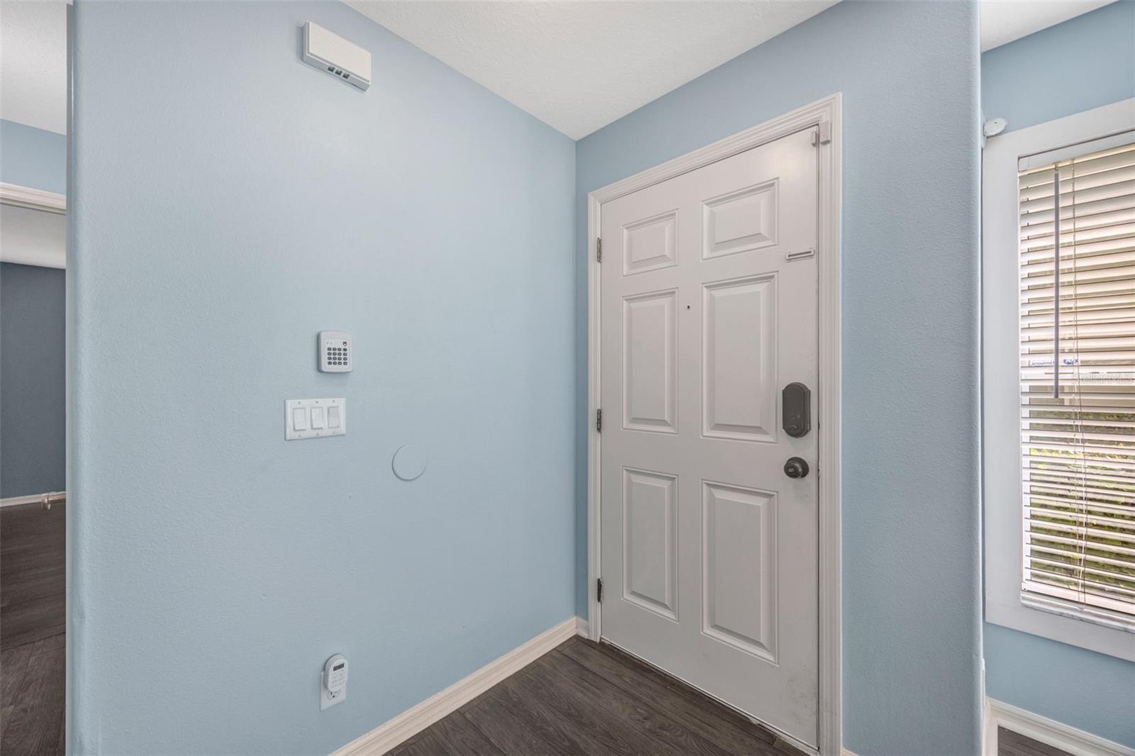 WEDGEWOOD TWNHMS - Residential