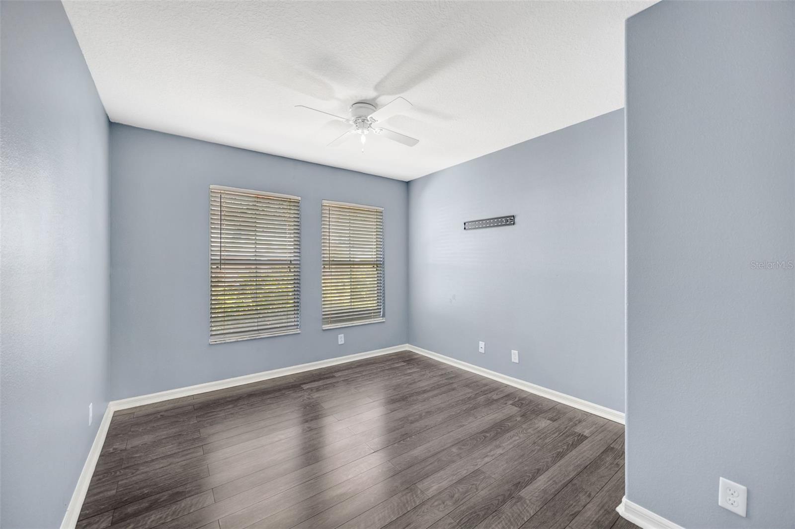 WEDGEWOOD TWNHMS - Residential