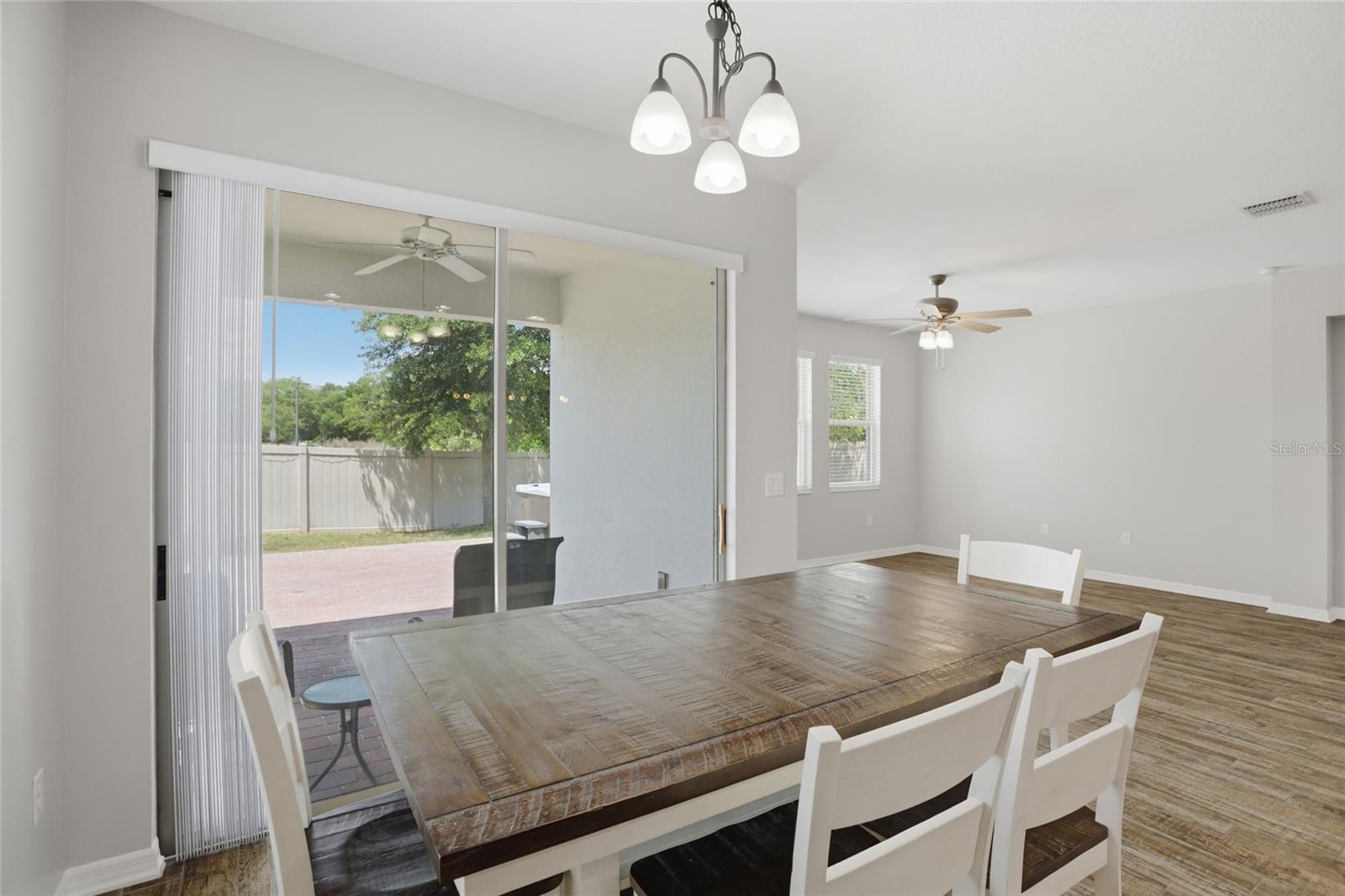 BAY MEADOW FARMS - Residential