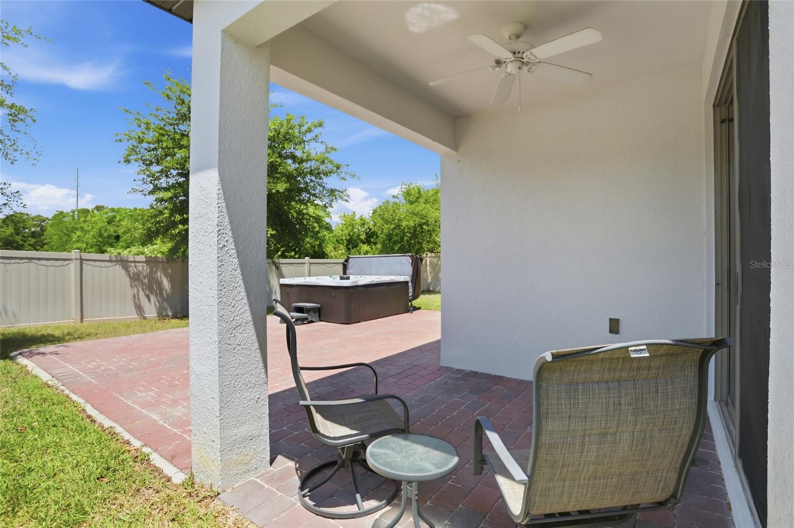 BAY MEADOW FARMS - Residential