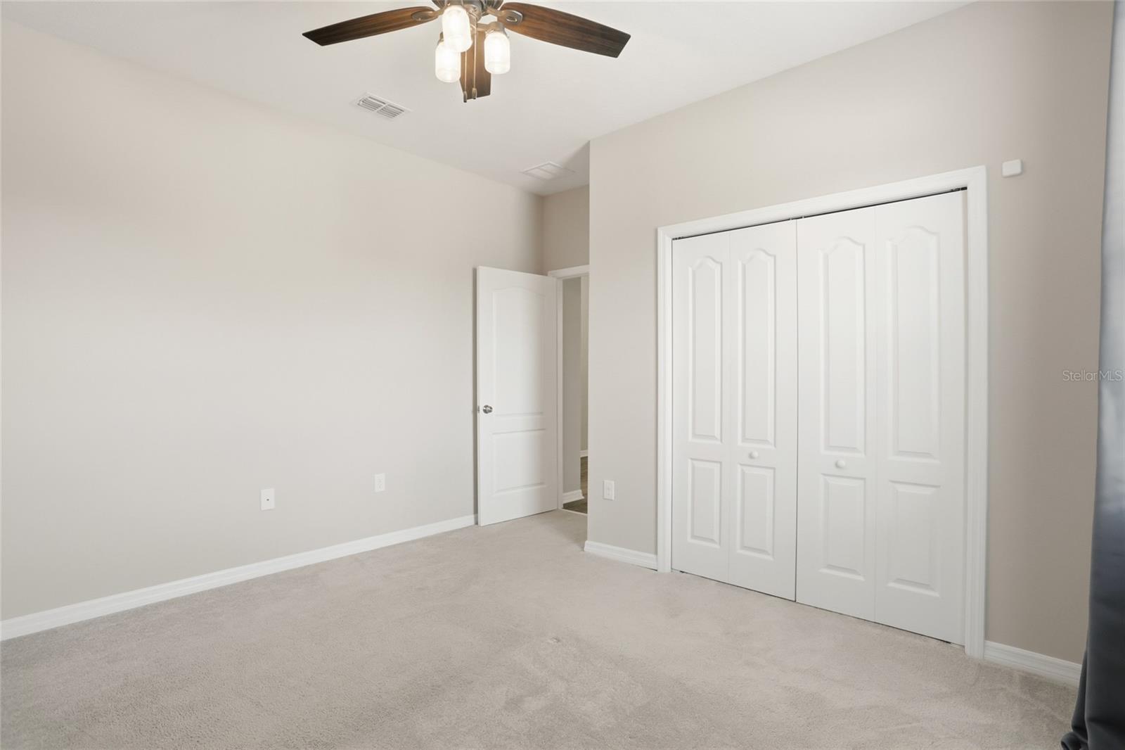 BAY MEADOW FARMS - Residential