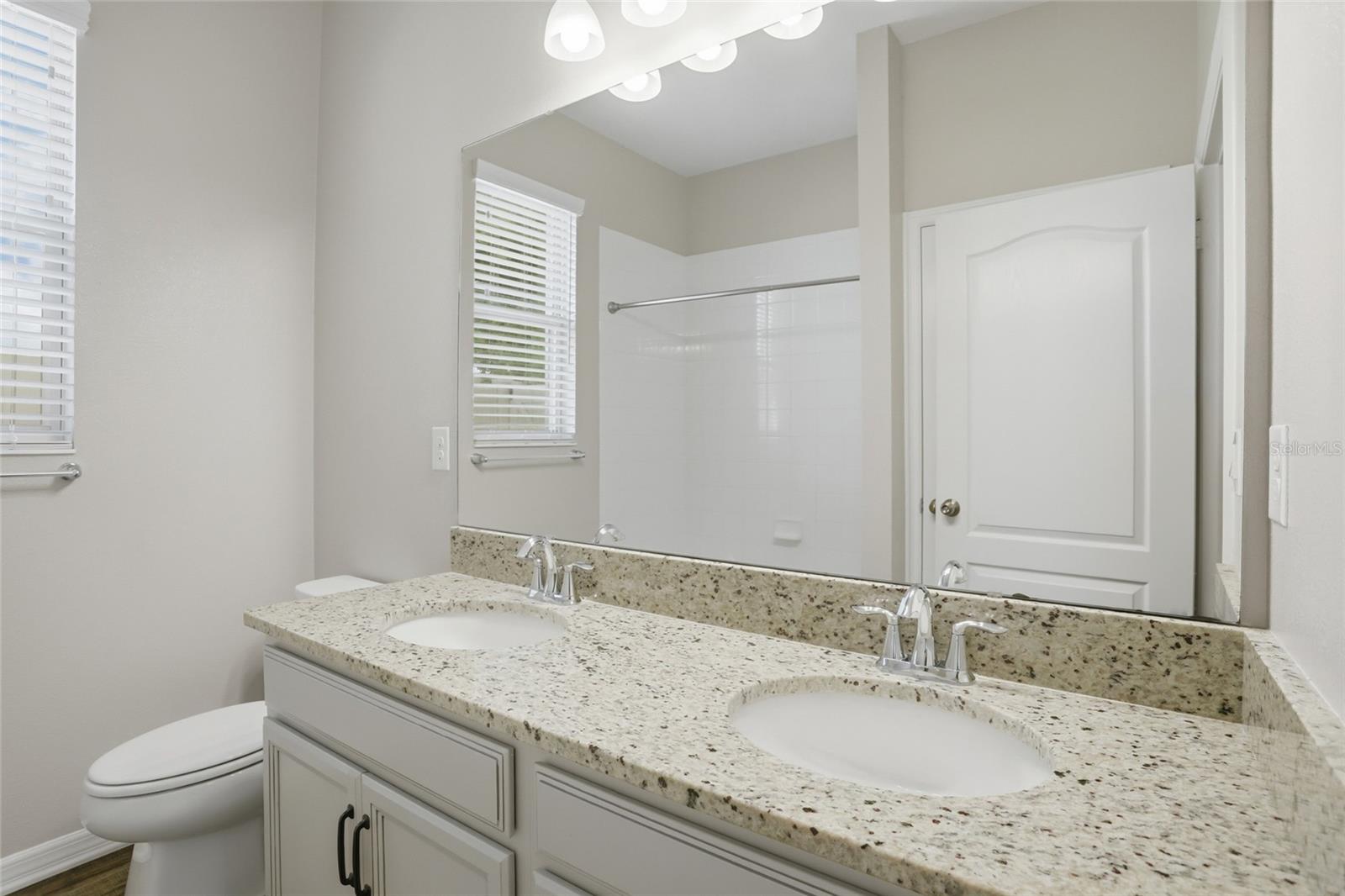 BAY MEADOW FARMS - Residential
