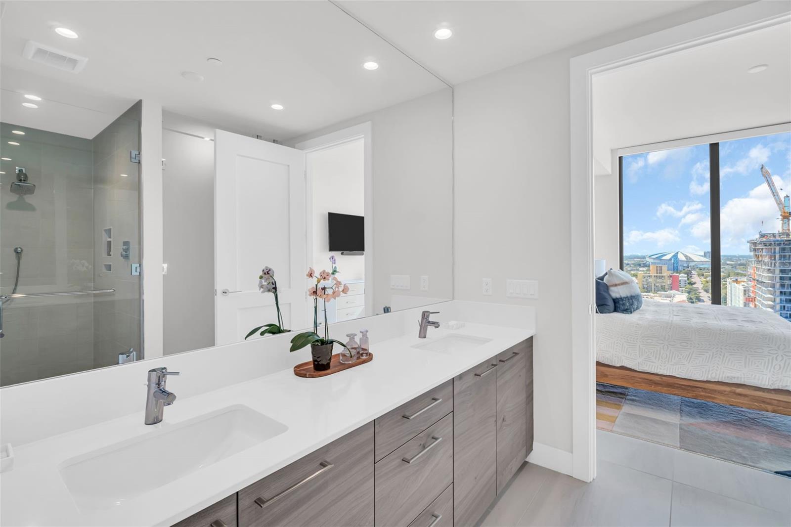 SALTAIRE CONDO - Residential