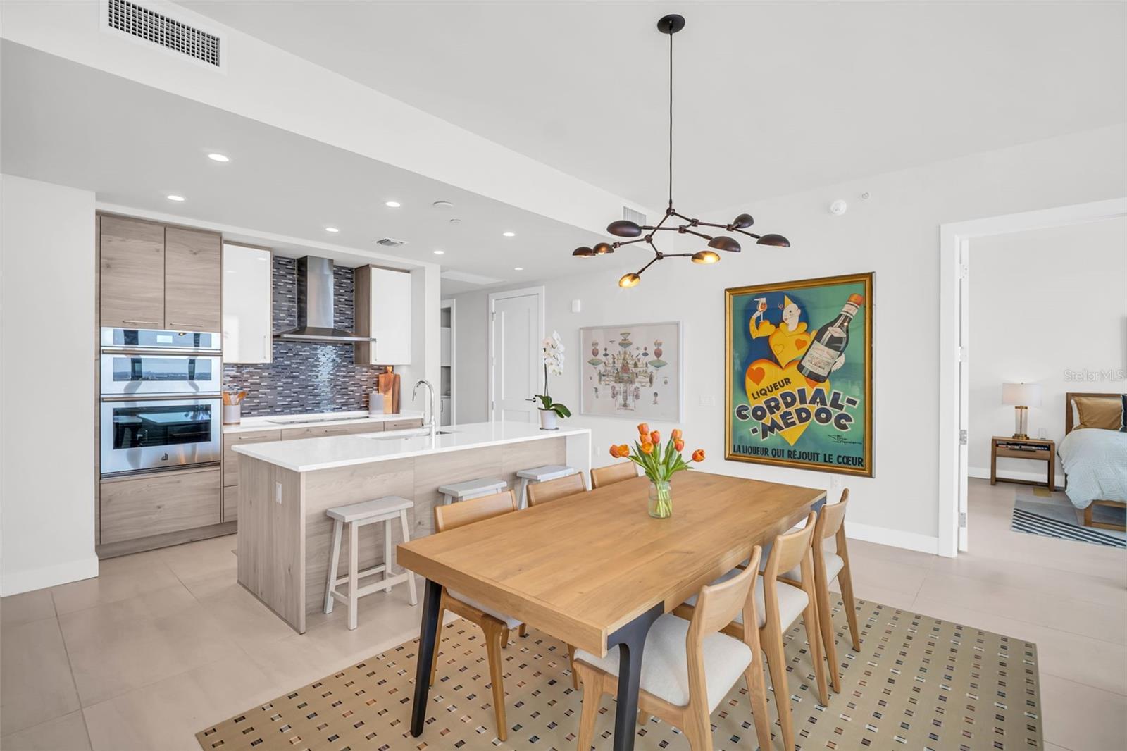 SALTAIRE CONDO - Residential