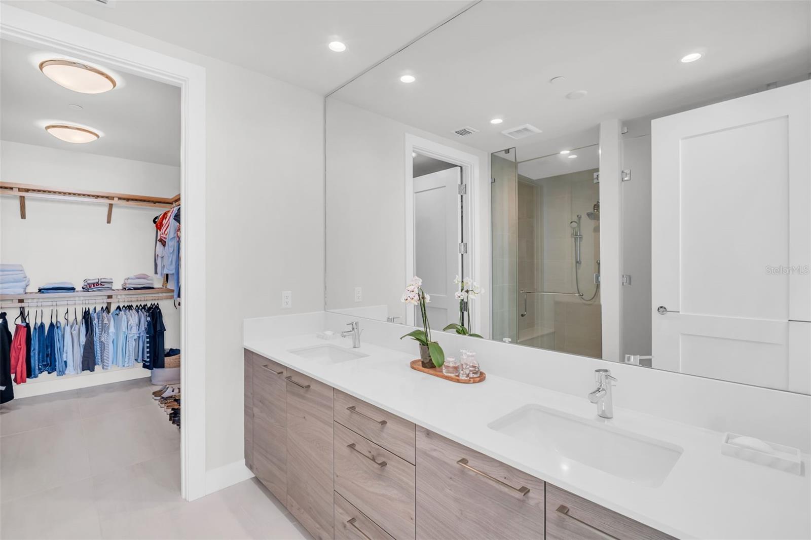 SALTAIRE CONDO - Residential