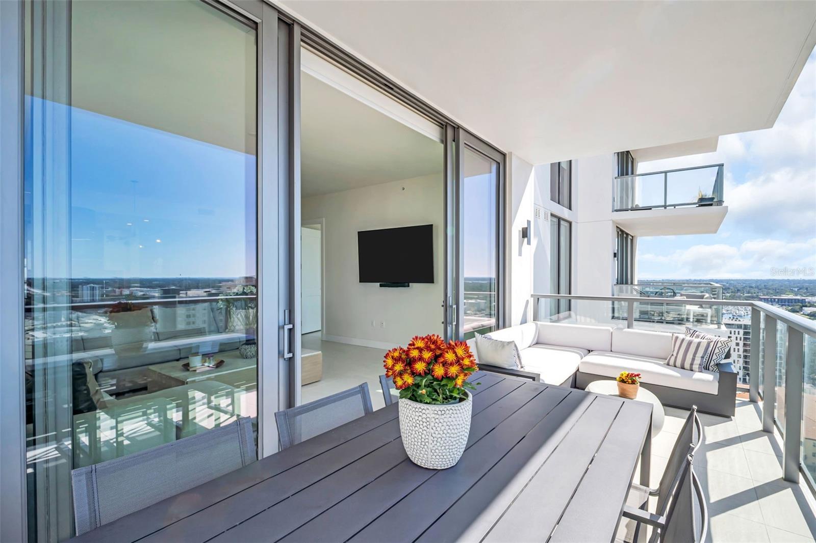 SALTAIRE CONDO - Residential