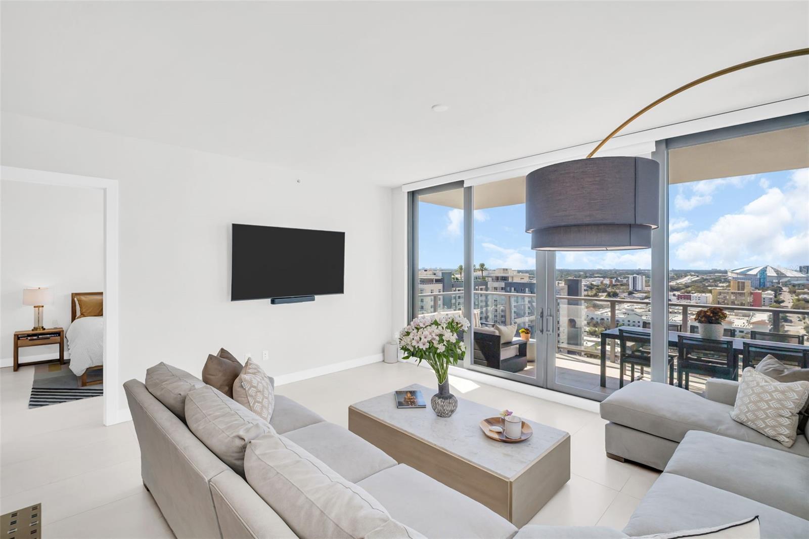 301 1ST STREET S 2105