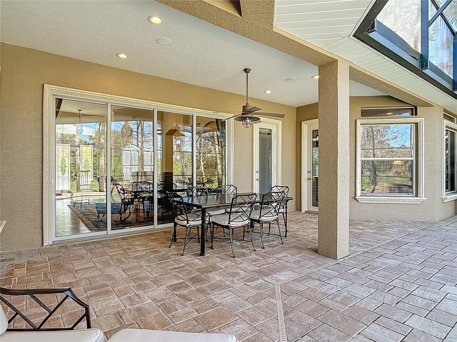 STONE ISLAND ESTATES UNIT 04 & 06 - Residential