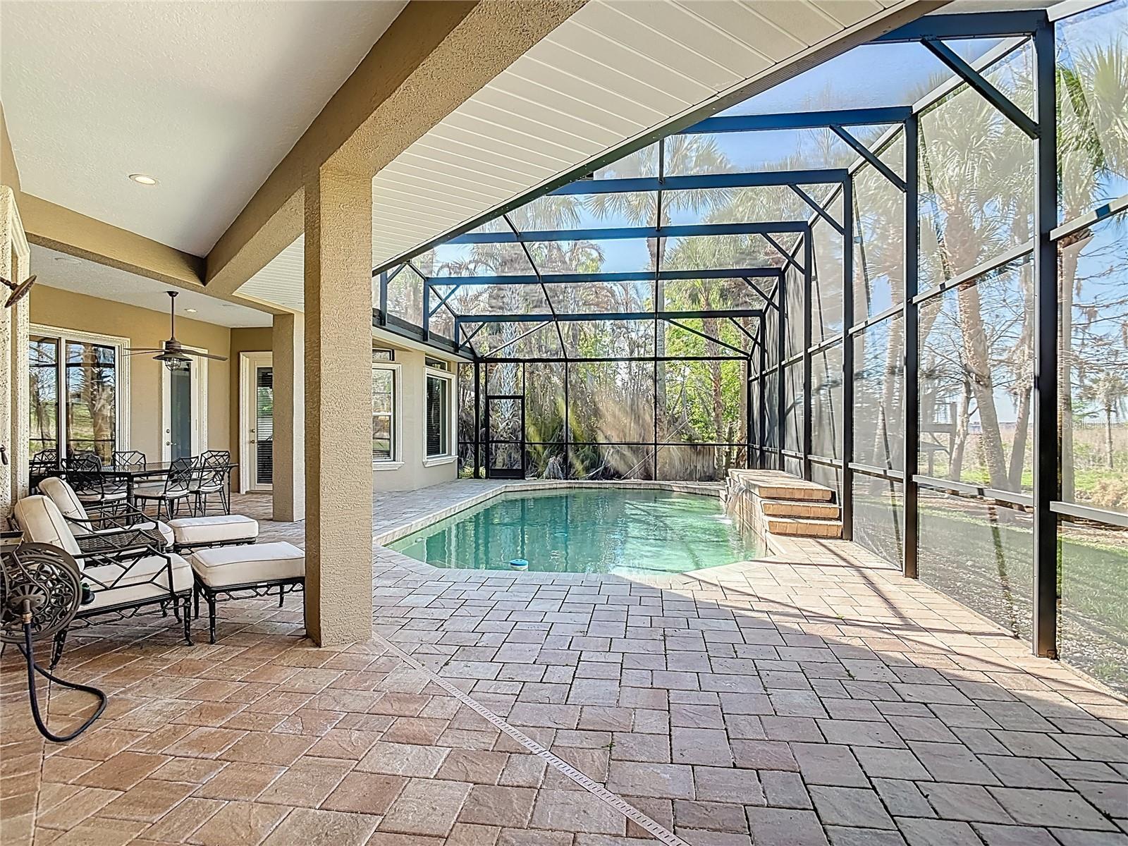 STONE ISLAND ESTATES UNIT 04 & 06 - Residential