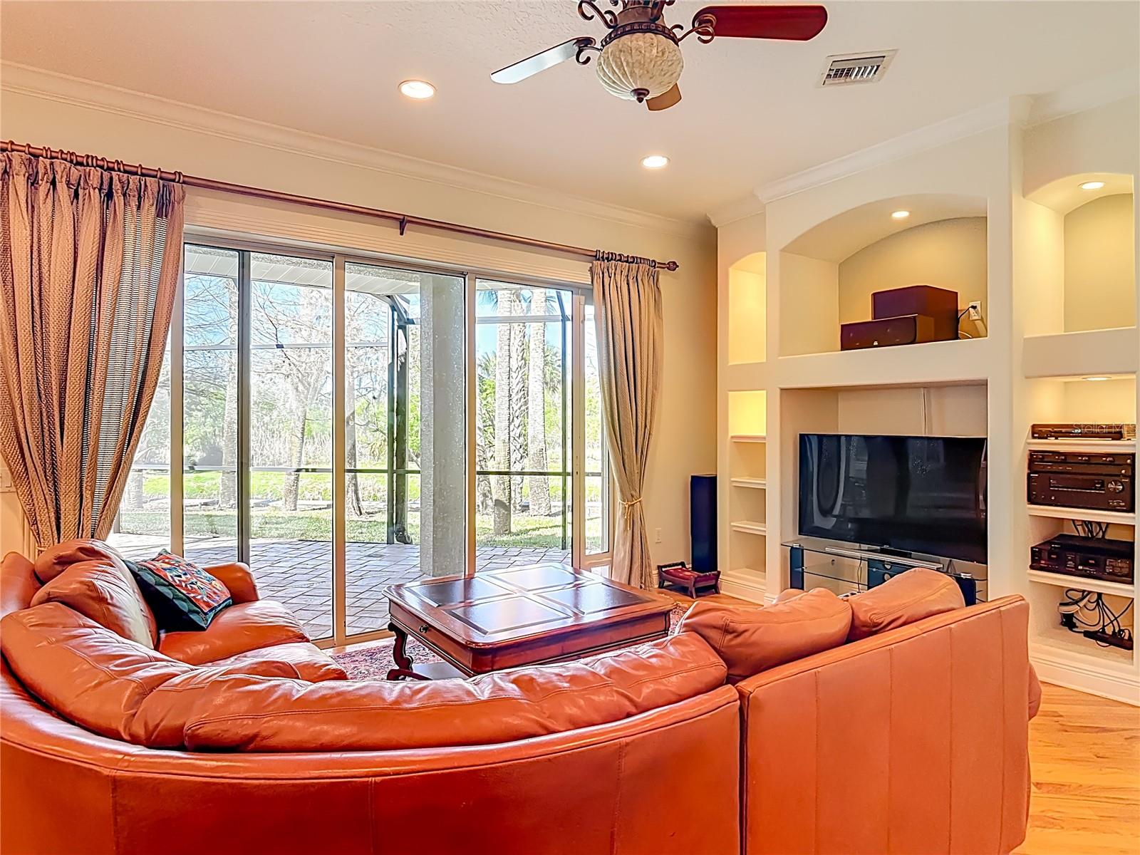 STONE ISLAND ESTATES UNIT 04 & 06 - Residential