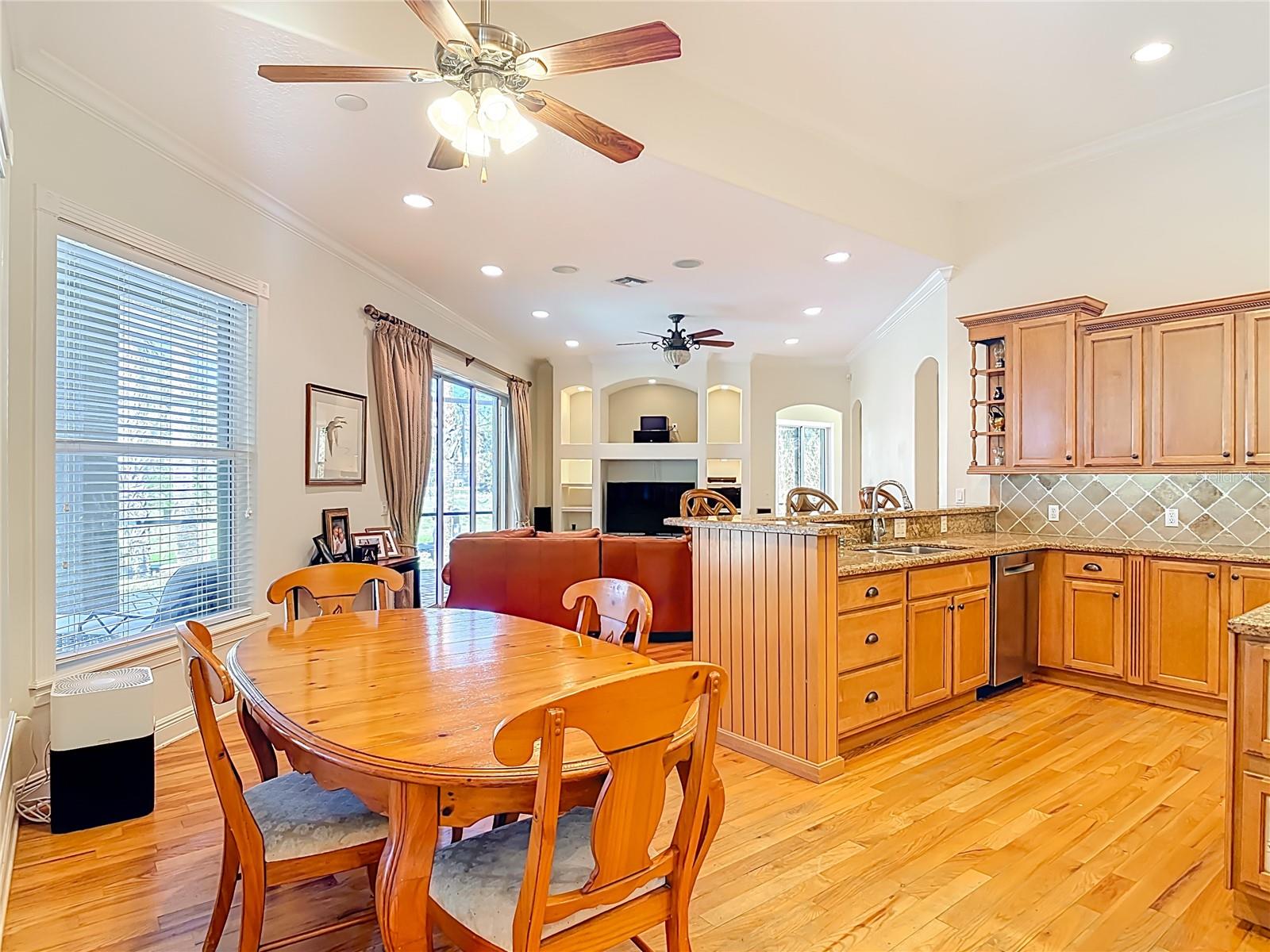 STONE ISLAND ESTATES UNIT 04 & 06 - Residential