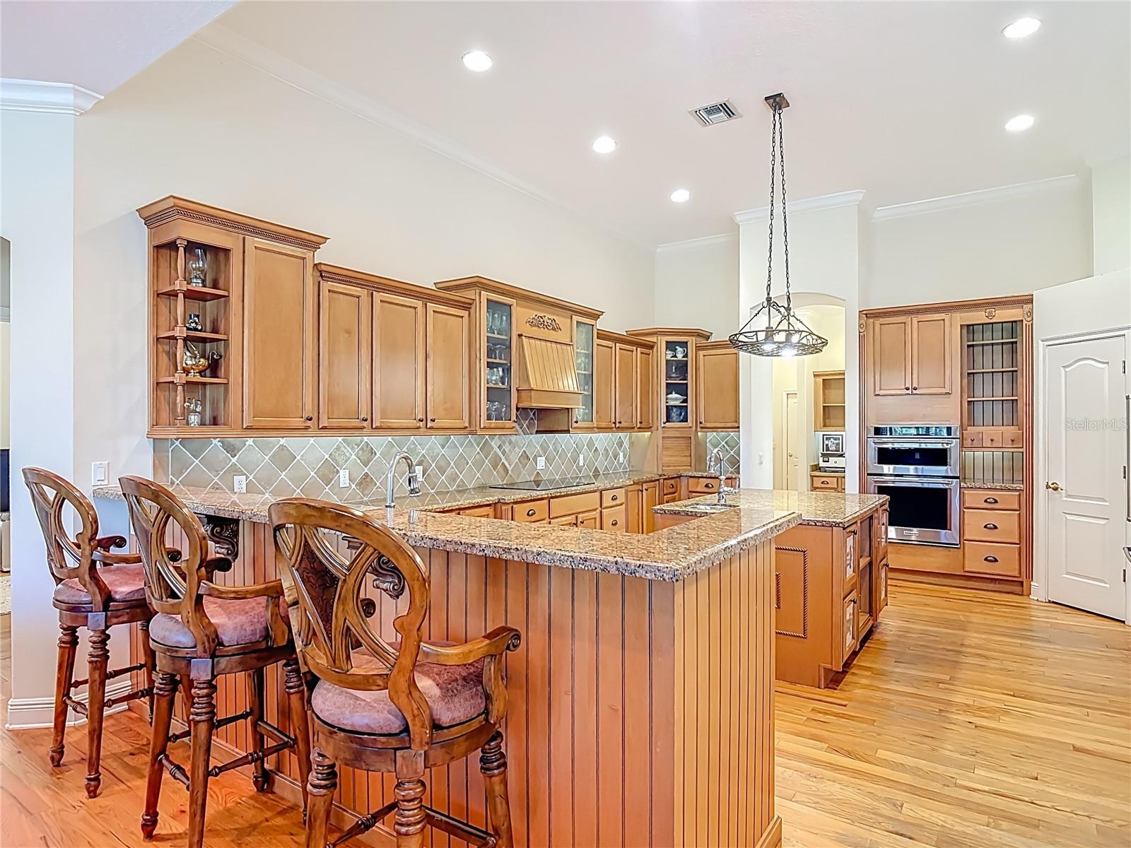 STONE ISLAND ESTATES UNIT 04 & 06 - Residential