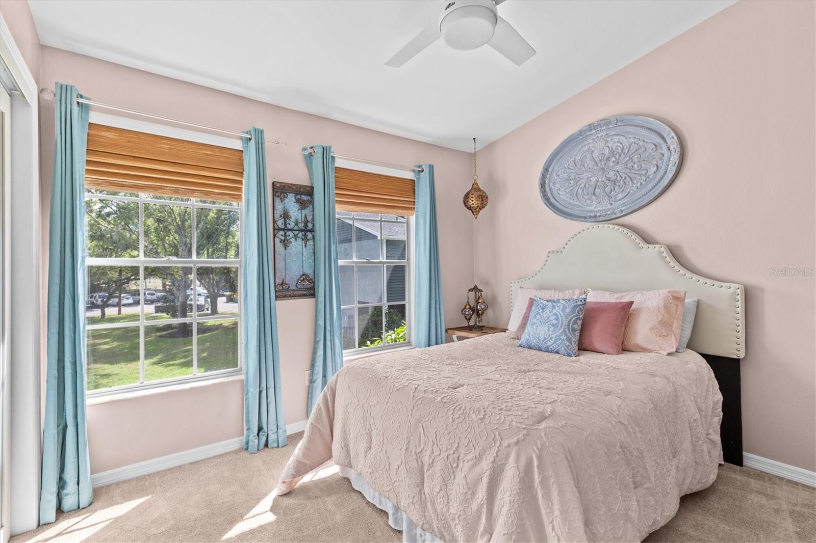 FOX CHASE TWNHMS - Residential