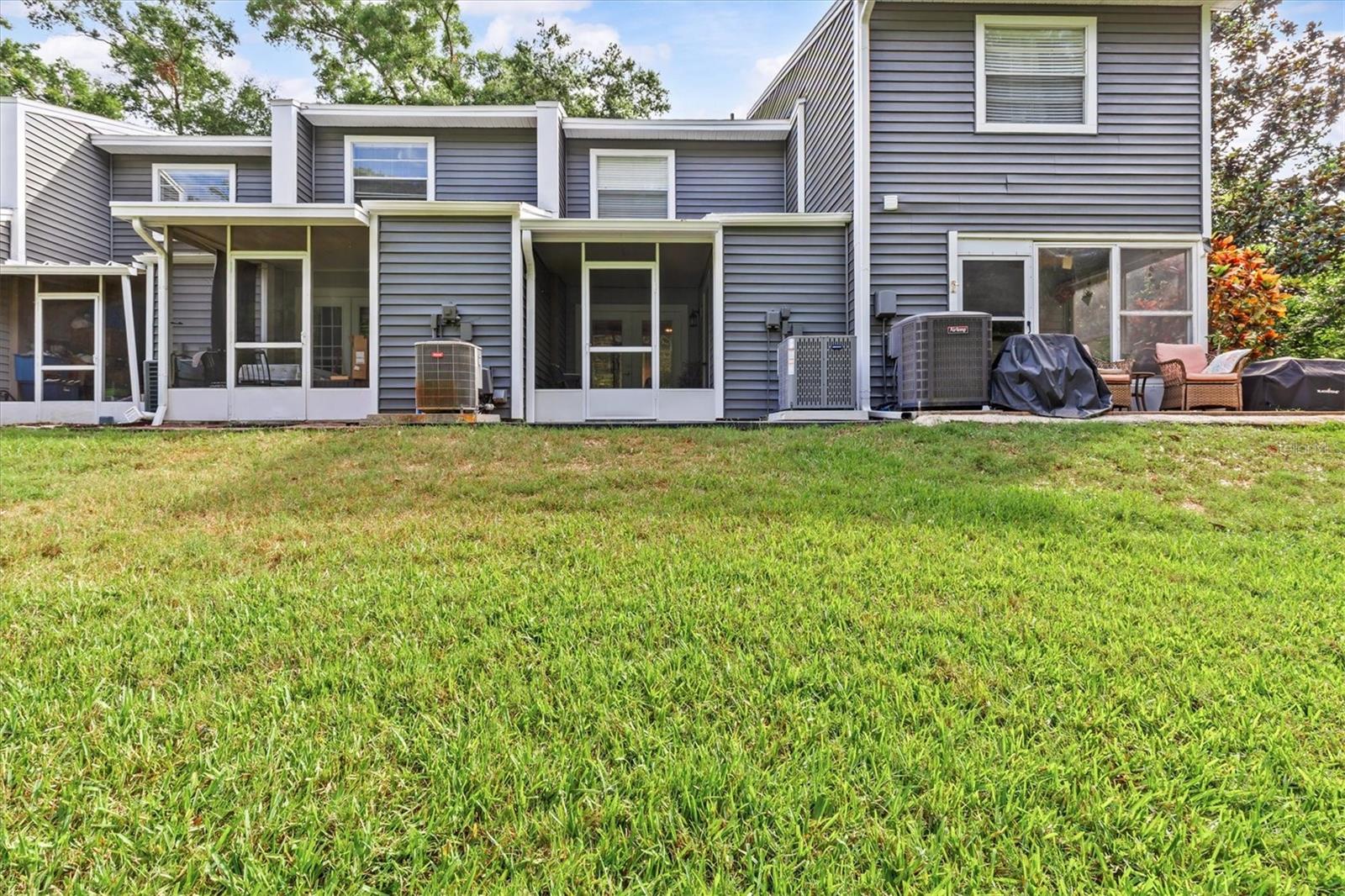 FOX CHASE TWNHMS - Residential
