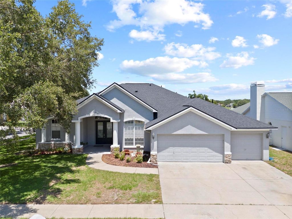 Photo of 4401 Arranmore Circle, Valrico, FL 33596 (MLS # TB8386945)