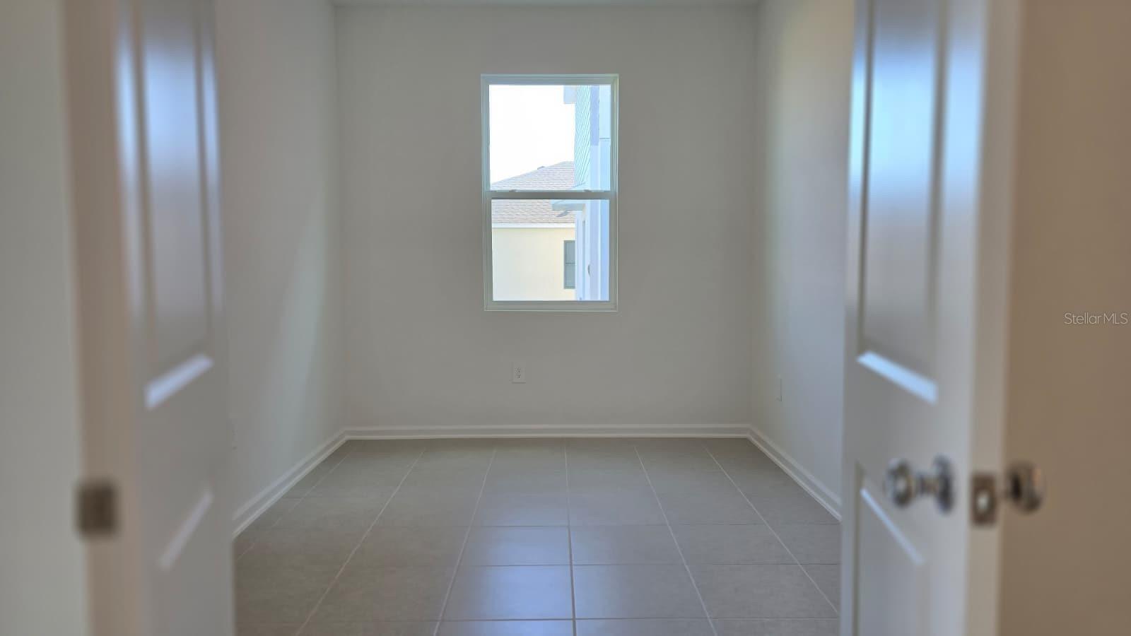 CROSSWINDS 50'S - Residential Lease