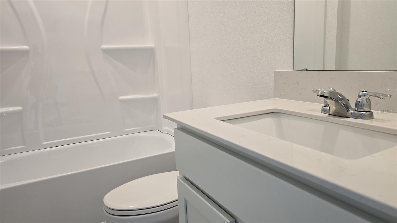 CROSSWINDS 50'S - Residential Lease