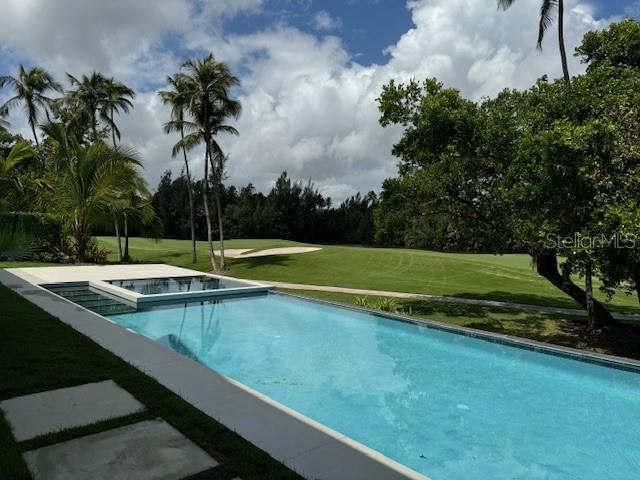 ATLANTIC DRIVE ESTATES - Residential
