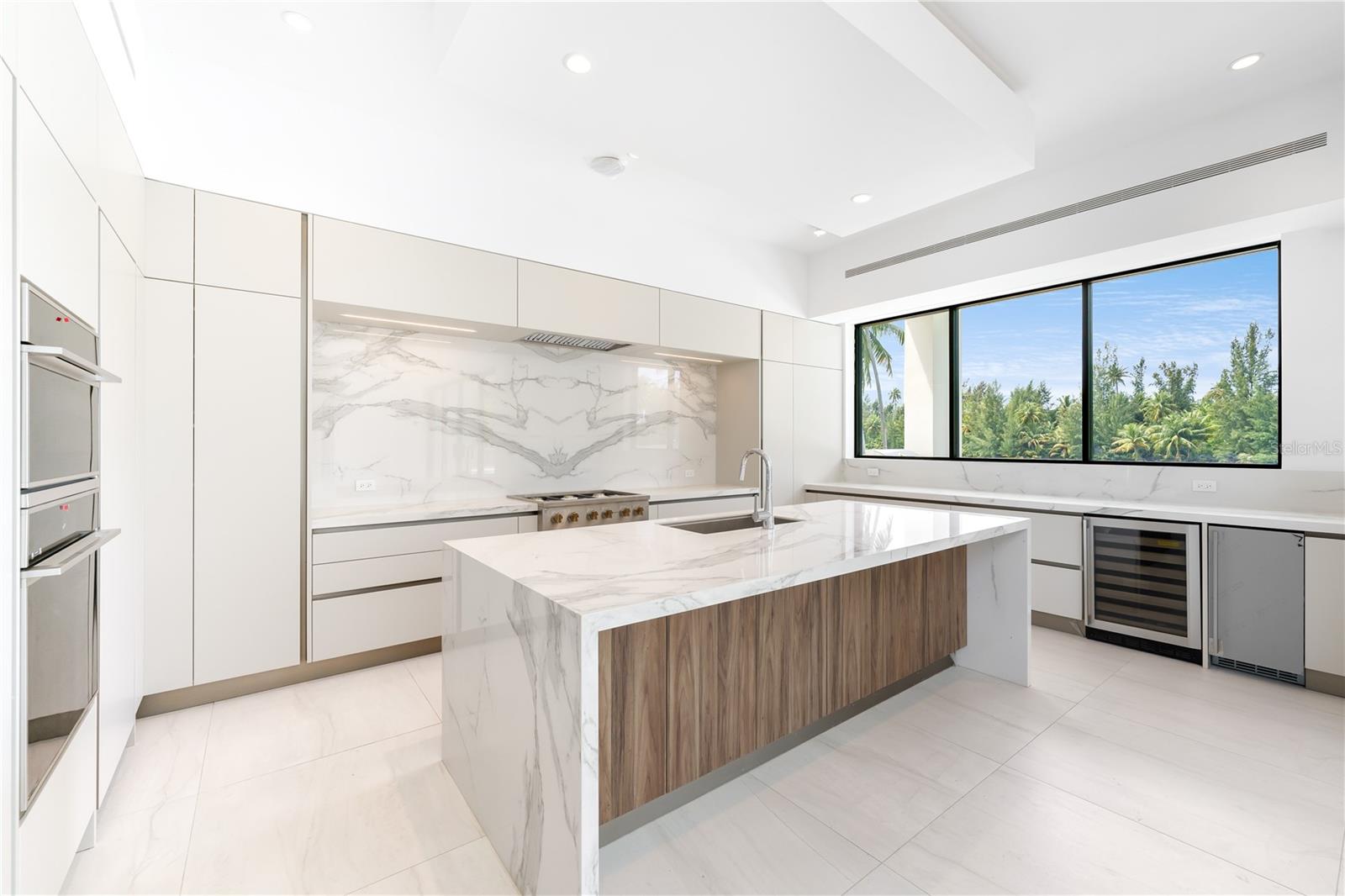 ATLANTIC DRIVE ESTATES - Residential