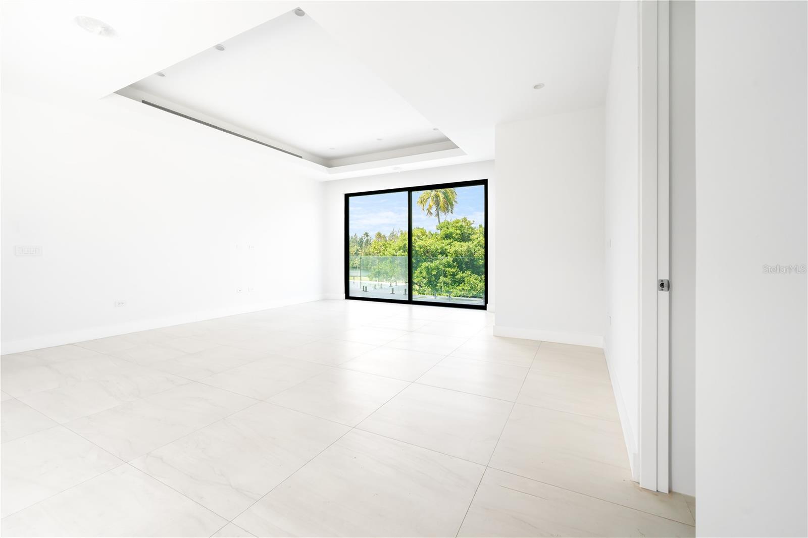 ATLANTIC DRIVE ESTATES - Residential