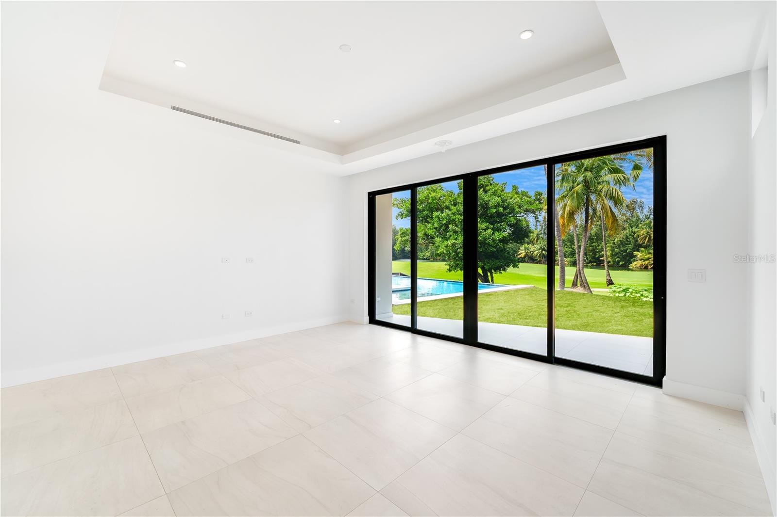 ATLANTIC DRIVE ESTATES - Residential