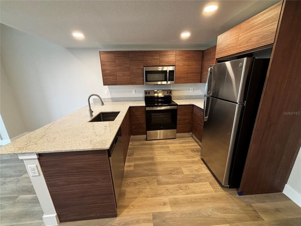 Photo of 4424 S Texas Avenue #304, Orlando, FL 32839 (MLS # O6421365)
