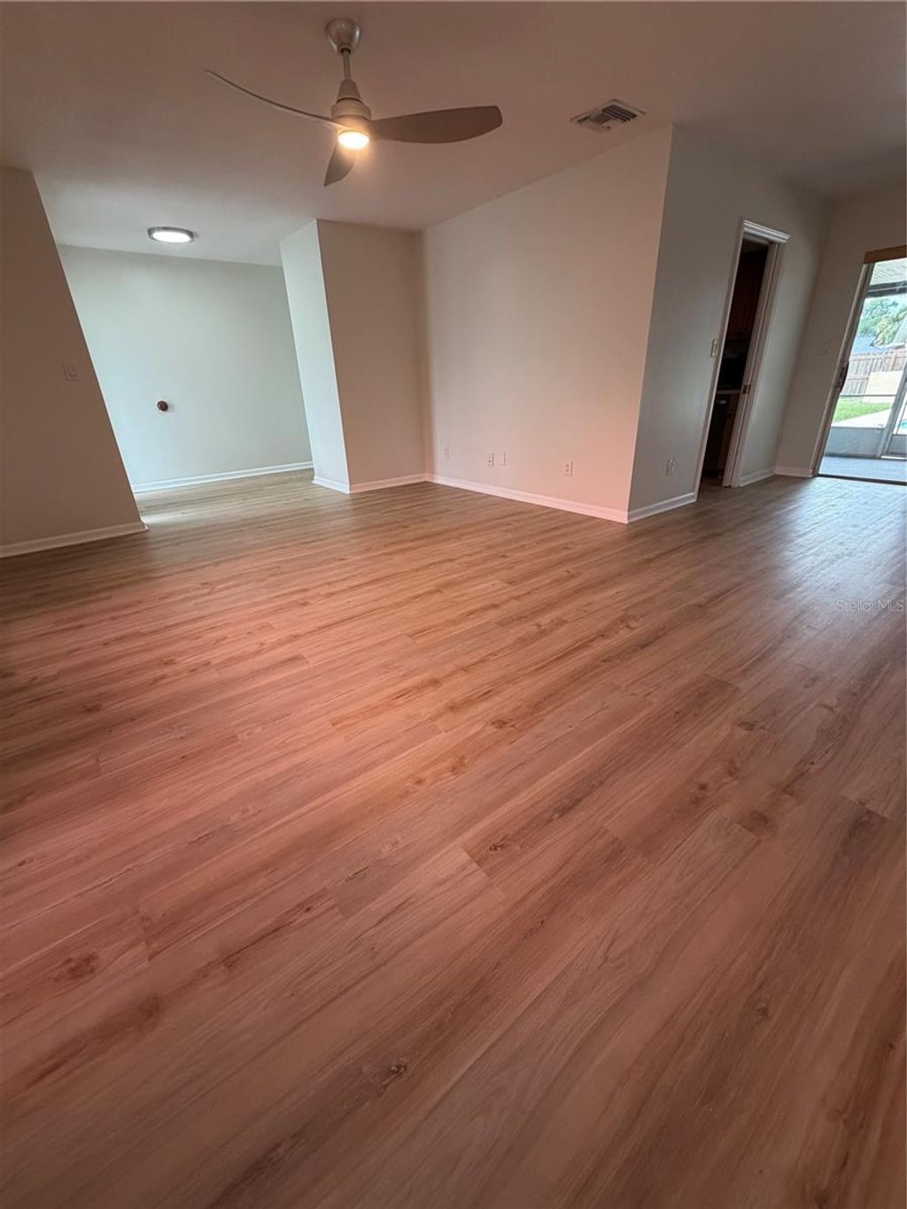 Photo of 3024 Blown Feather Lane, Mulberry, FL 33860 (MLS # L4963310)
