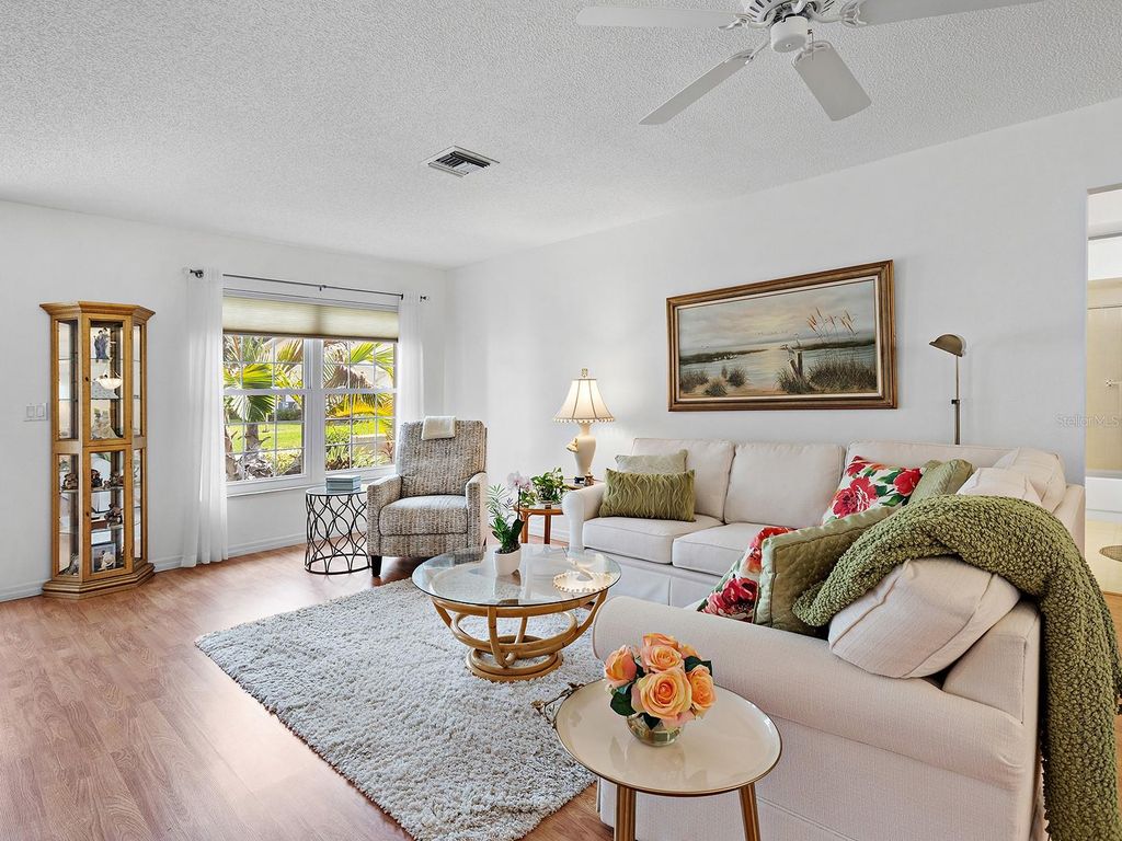 Photo of 4266 Oakhurst Circle E #3060, Sarasota, FL 34233 (MLS # A4685488)