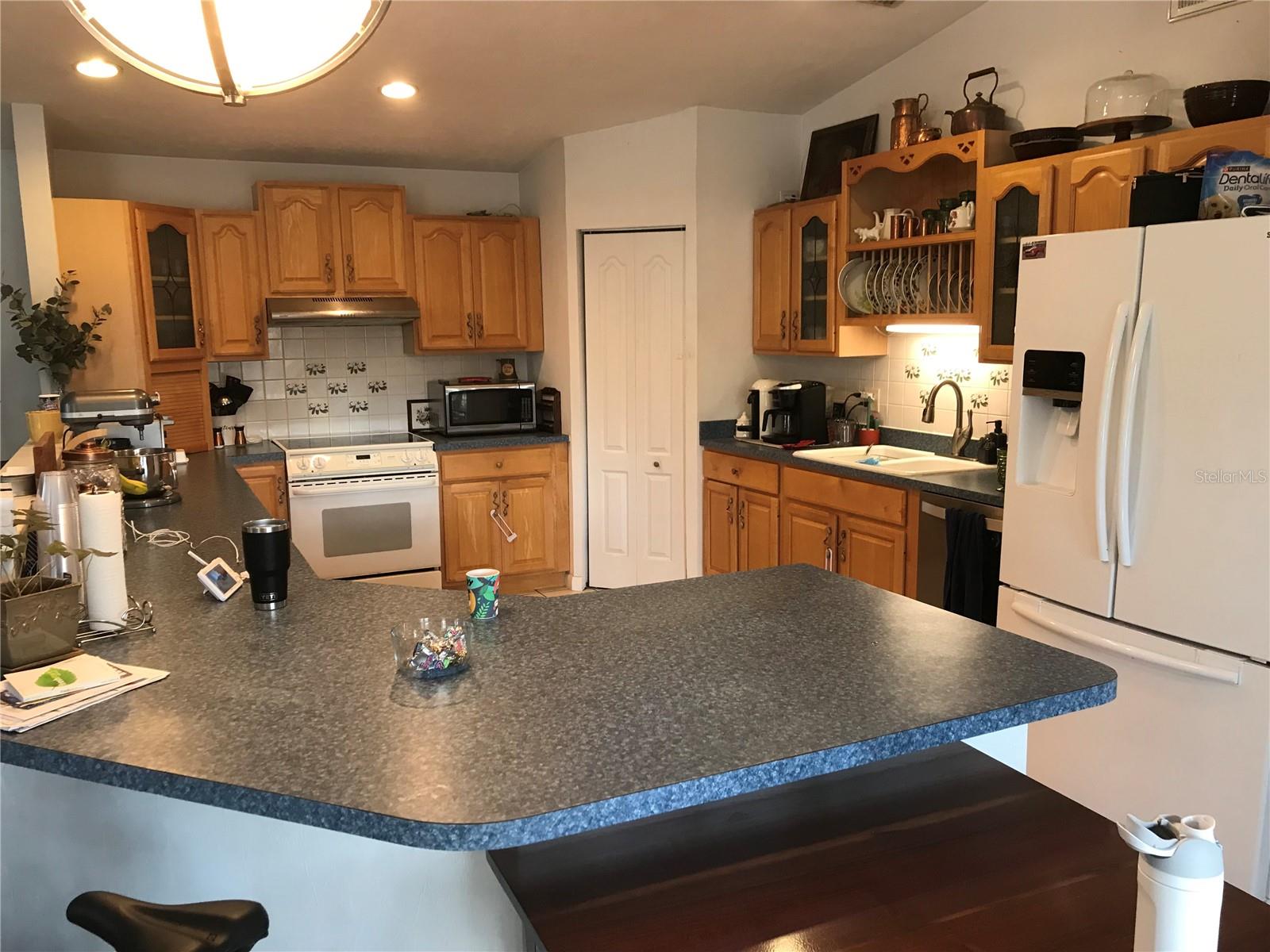 LEEAIRE ESTATES - Residential