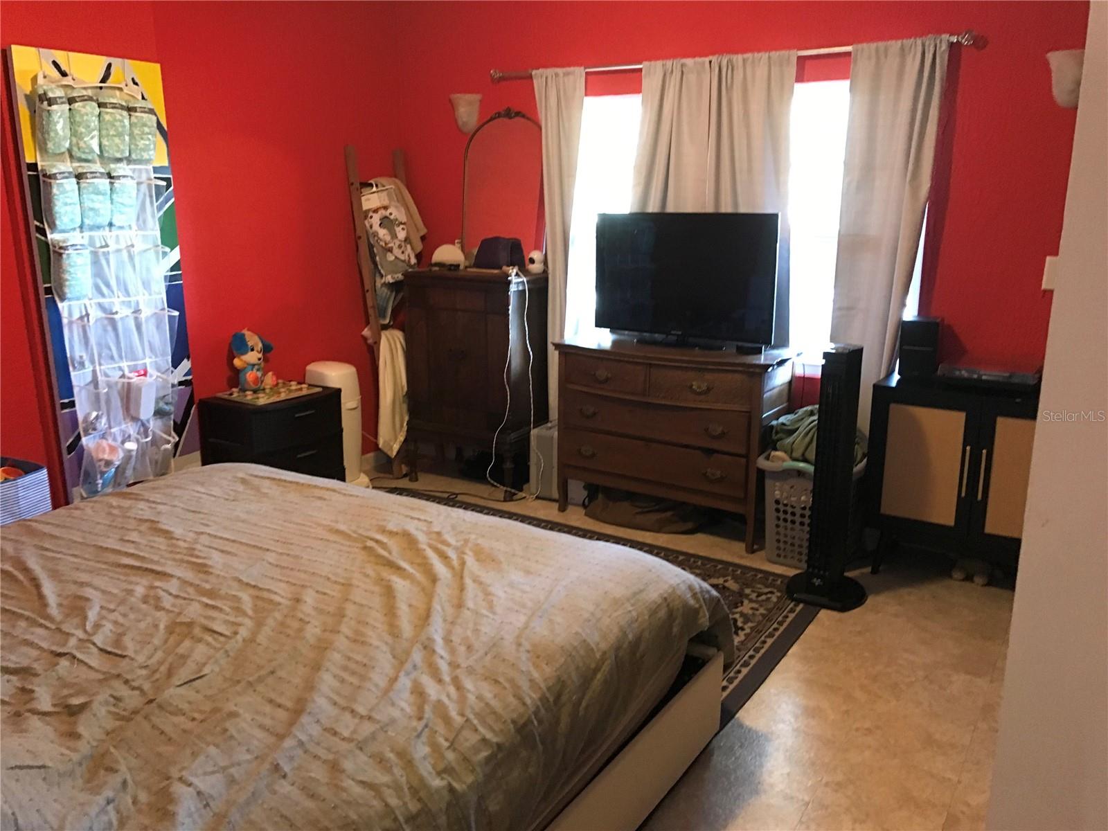 LEEAIRE ESTATES - Residential