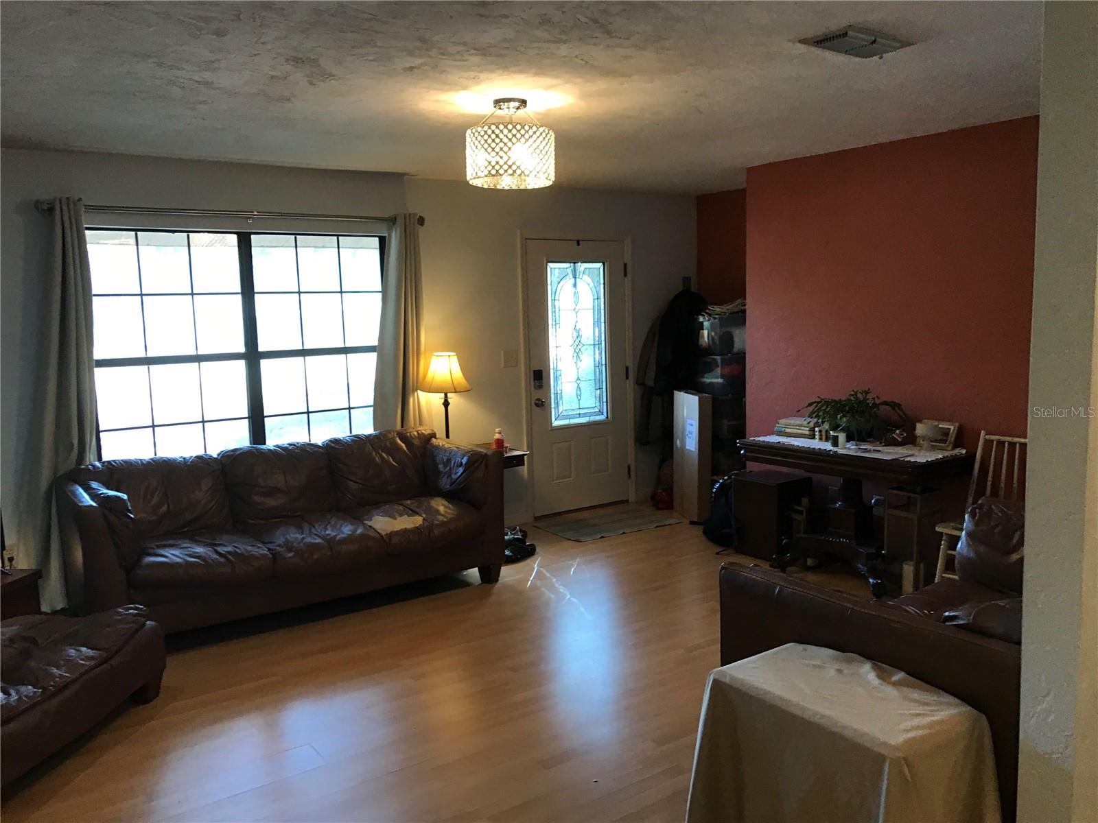 LEEAIRE ESTATES - Residential