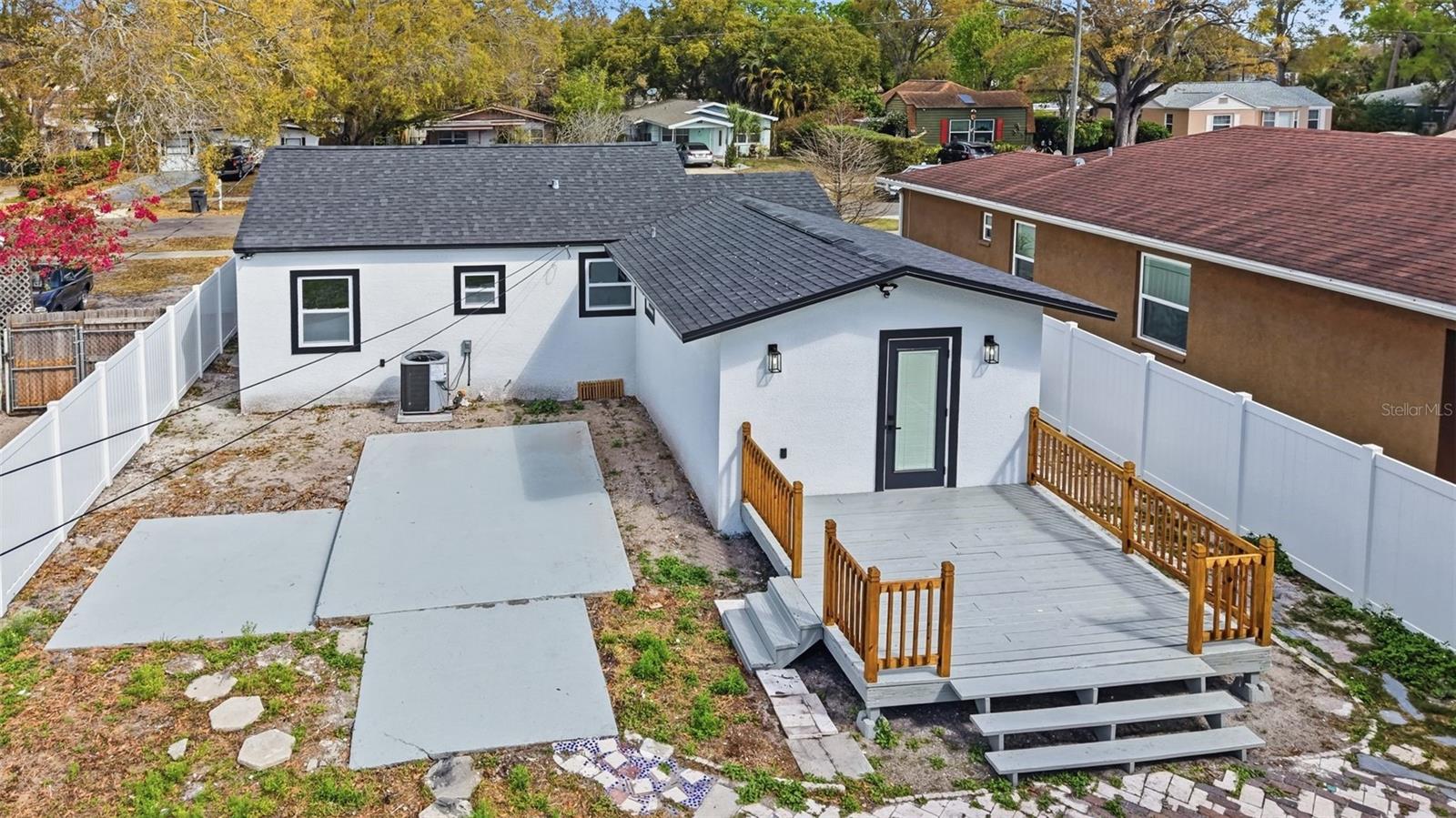 LELLMAN HEIGHTS 3RD SEC - Residential