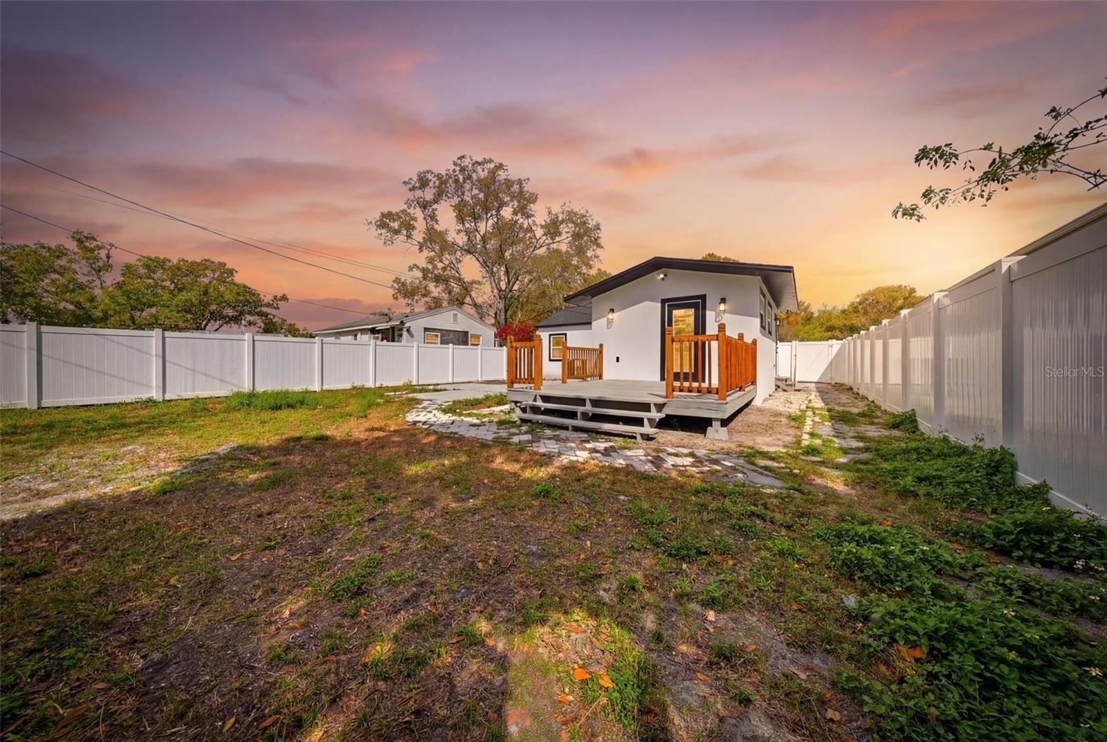 LELLMAN HEIGHTS 3RD SEC - Residential