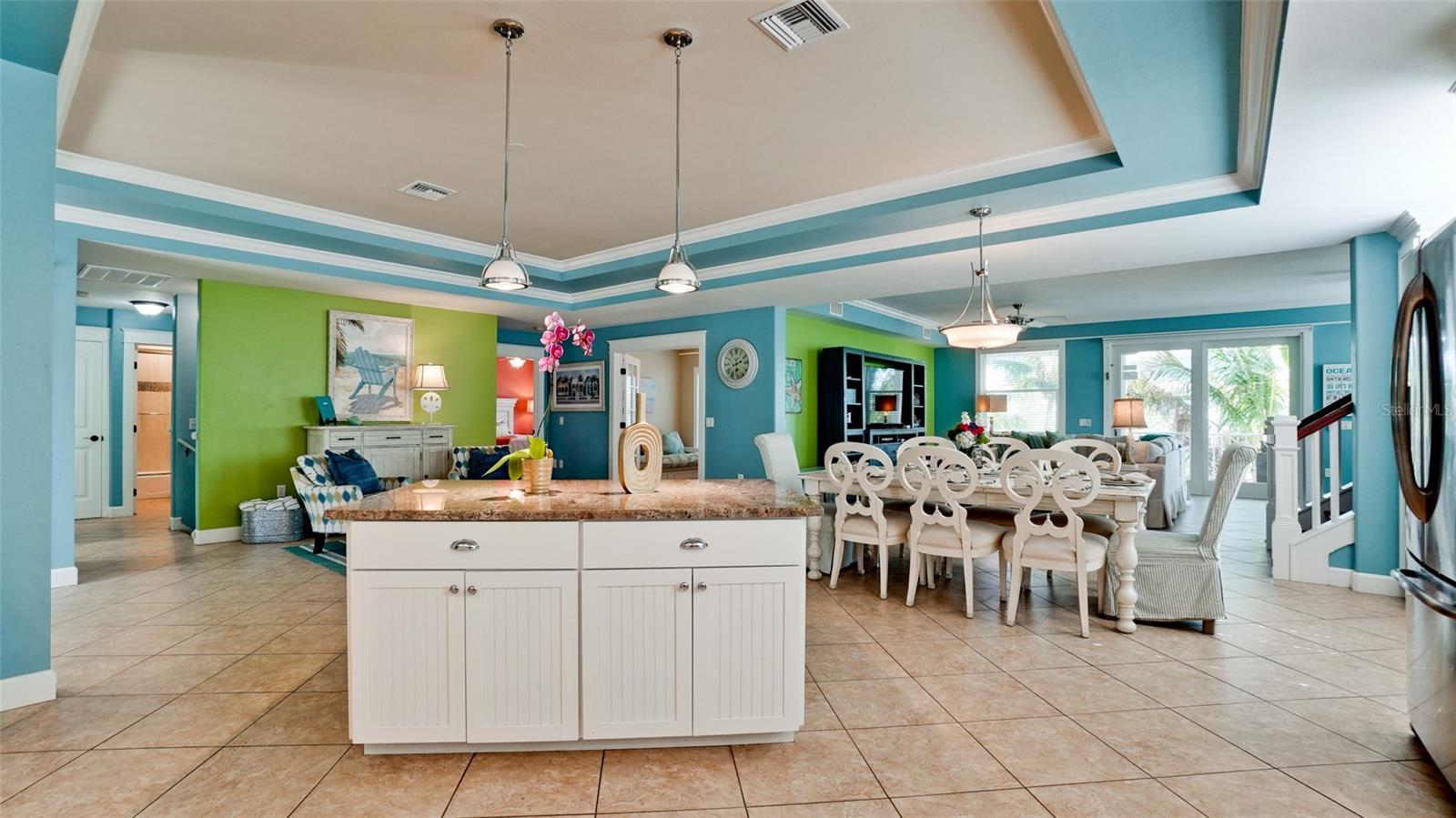 LARDAS UNIT THREE - Residential