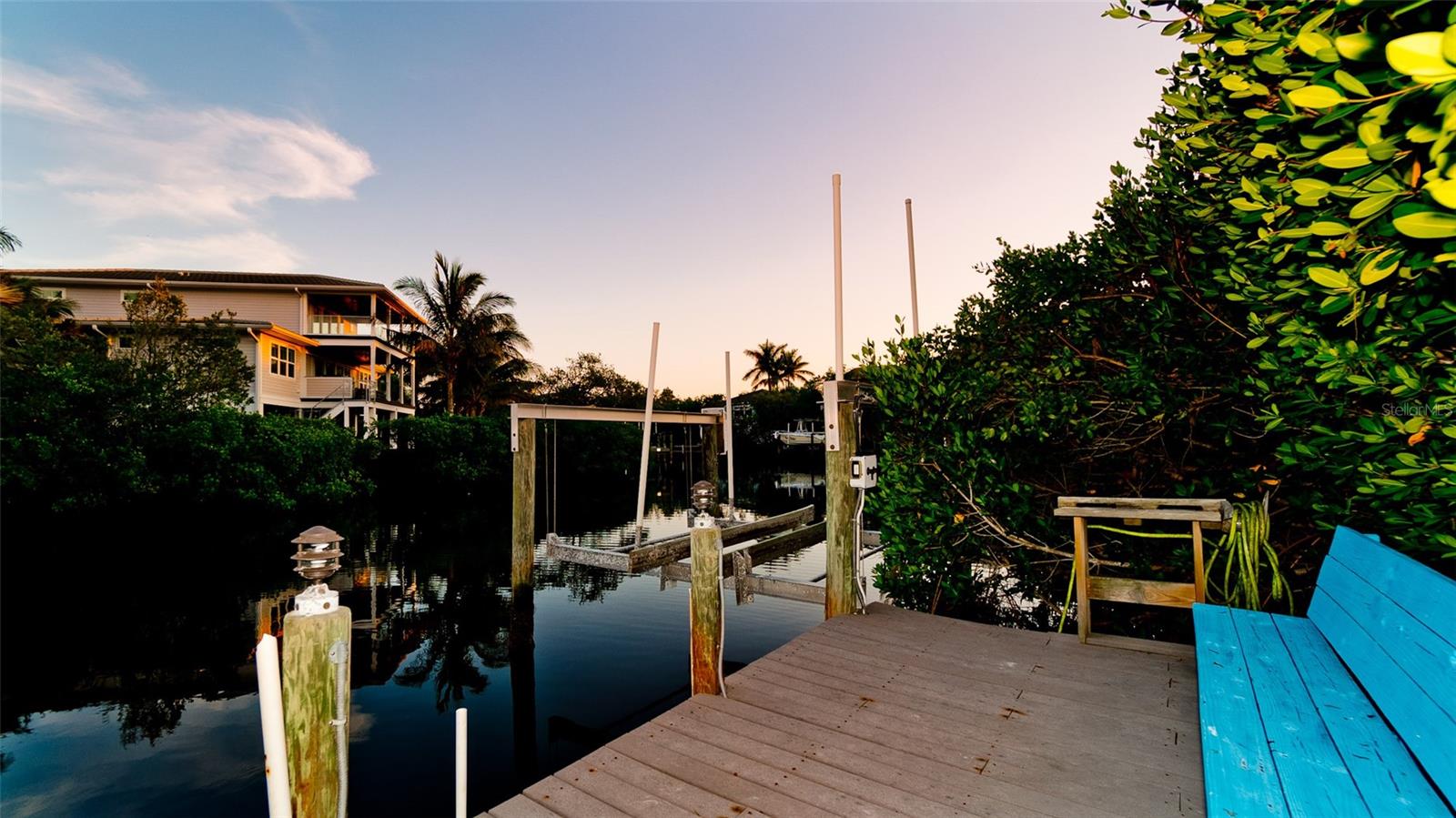 LARDAS UNIT THREE - Residential